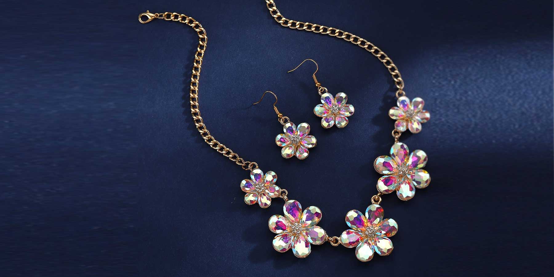 What do Different Colors Mean in a Mood Necklace?